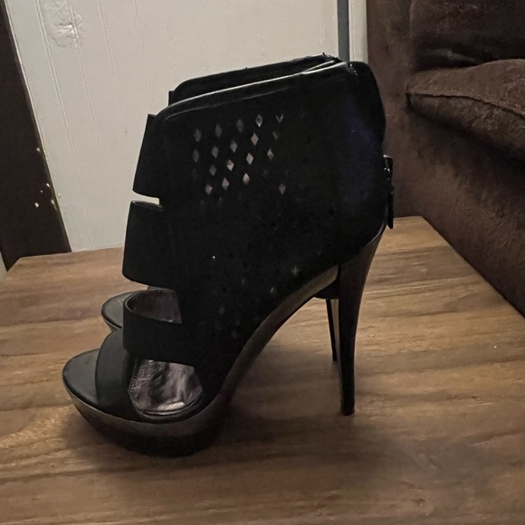 Der’eon high heels - Picture 6 of 9